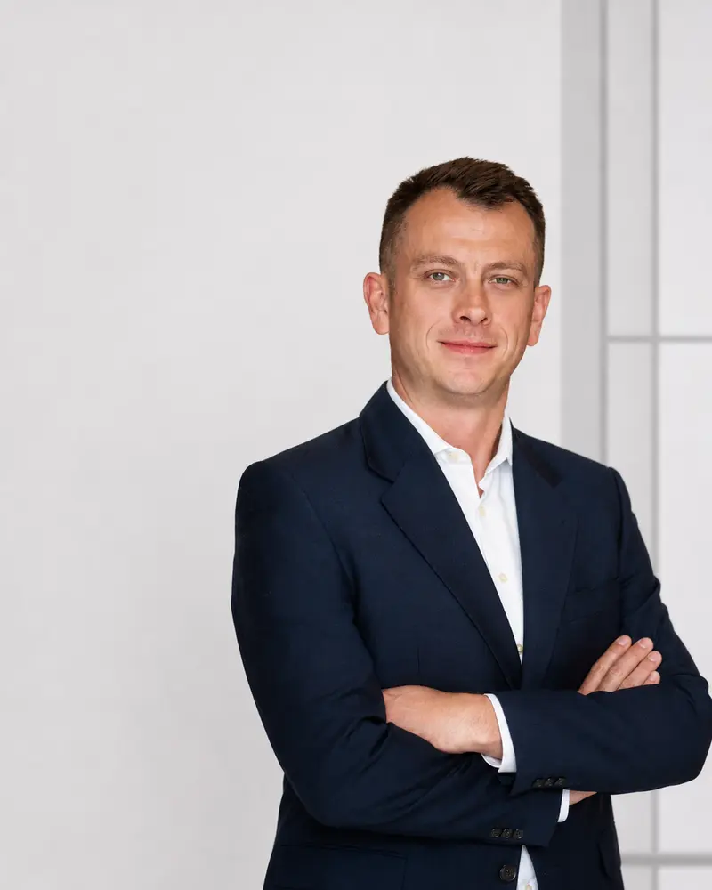 Bartosz Guzowski - HR Transformation Executive & Payroll Outsourcing Expert
